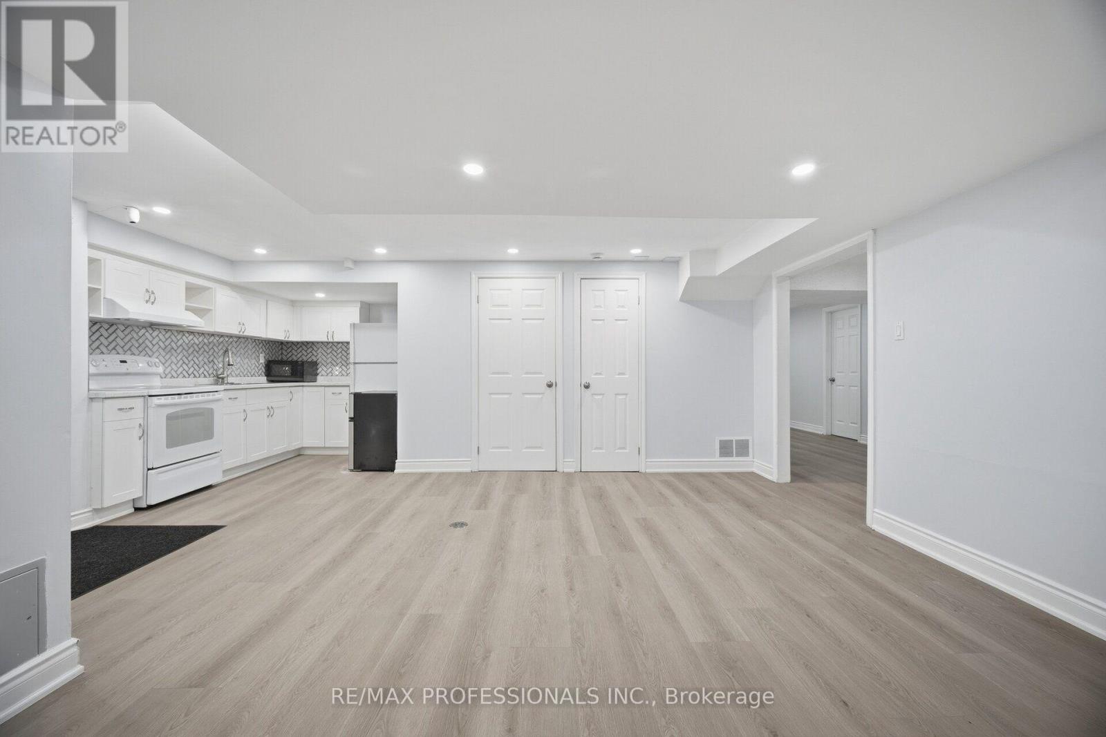 4 Mcfadden Drive Property Photo 44