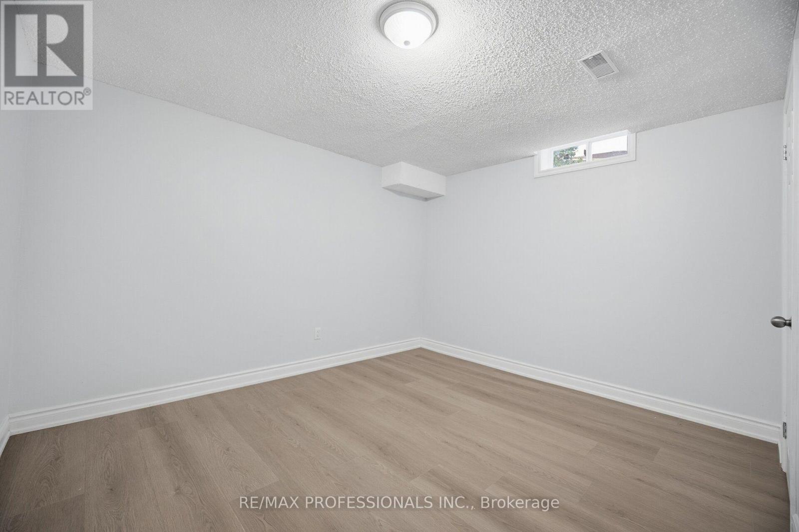 4 Mcfadden Drive Property Photo 46