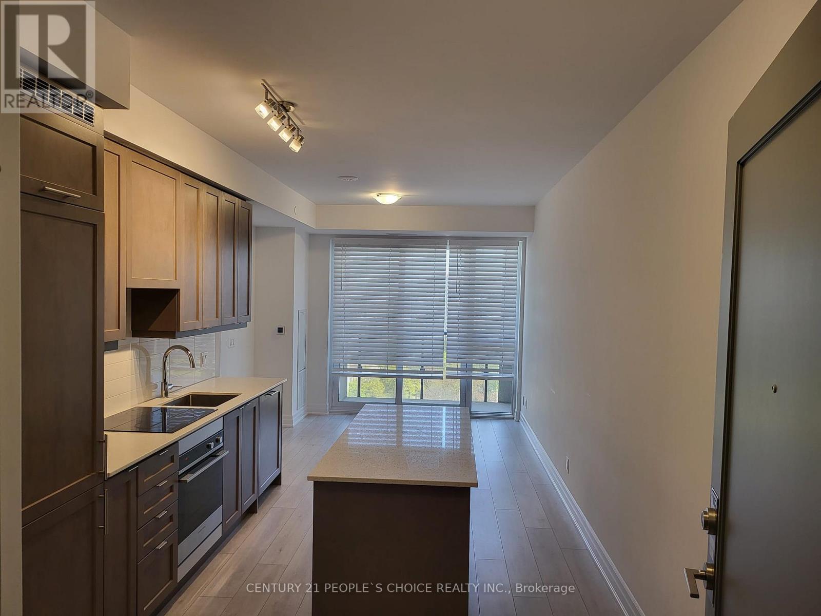 1102 - 30 Elm Drive W Property Photo 6