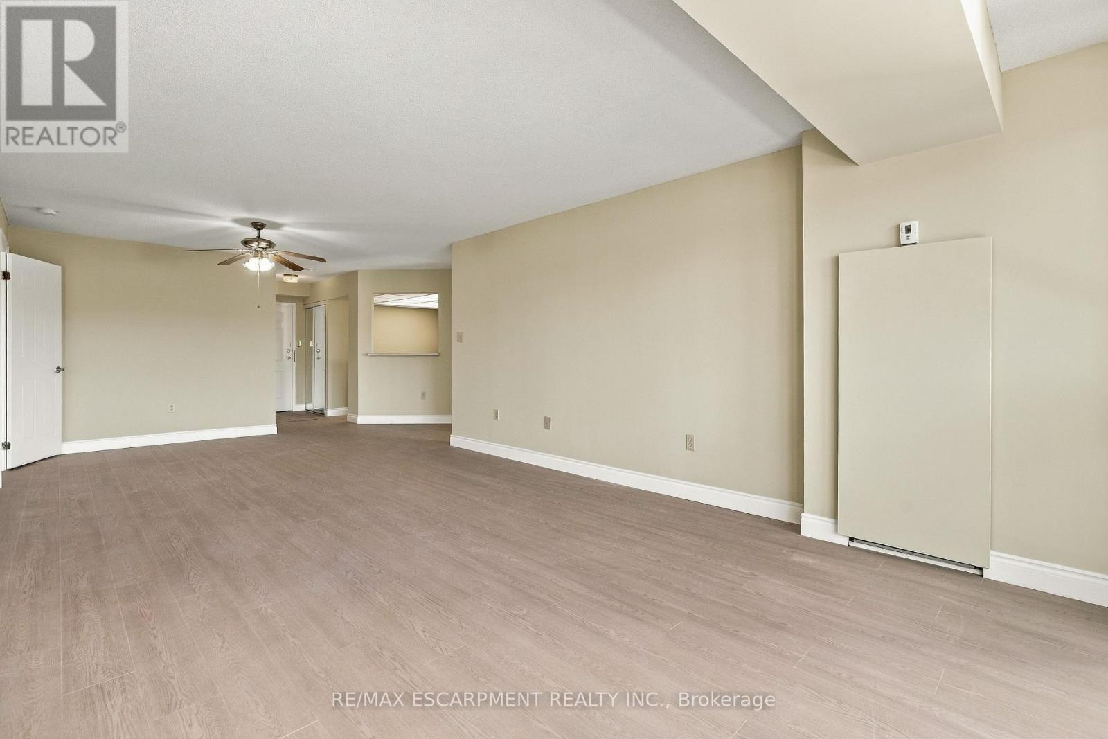302 - 5070 Pinedale Avenue Property Photo 12