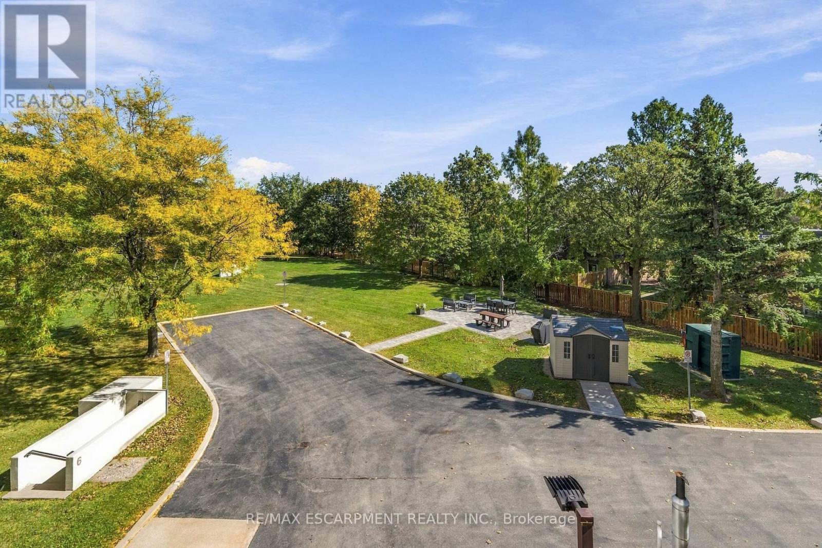 302 - 5070 Pinedale Avenue Property Photo 25