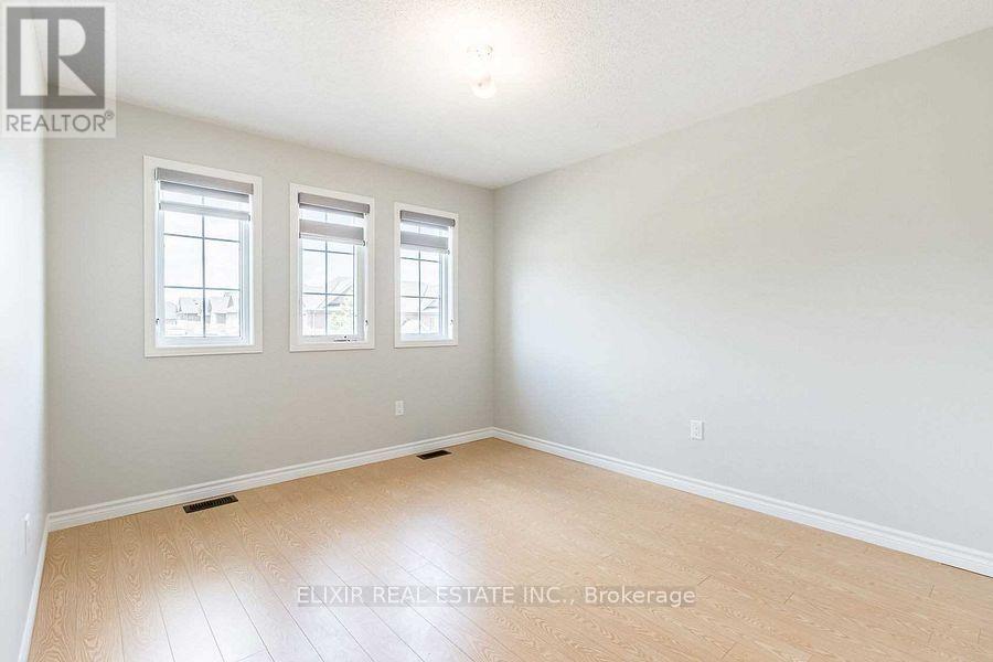 90 Delport Close Property Photo 24