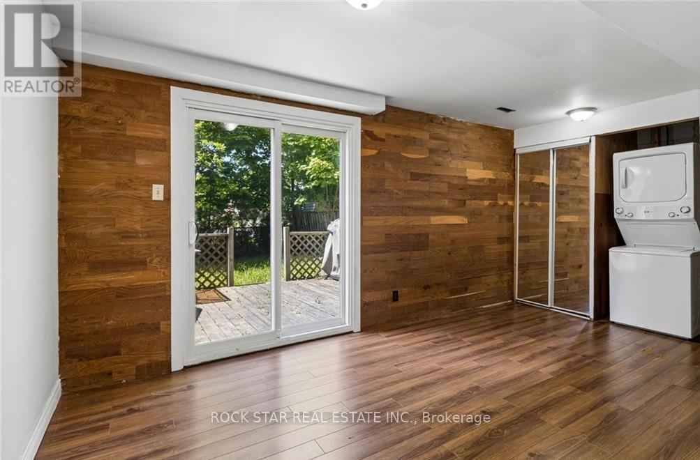 32 Lansing Square Property Photo 36