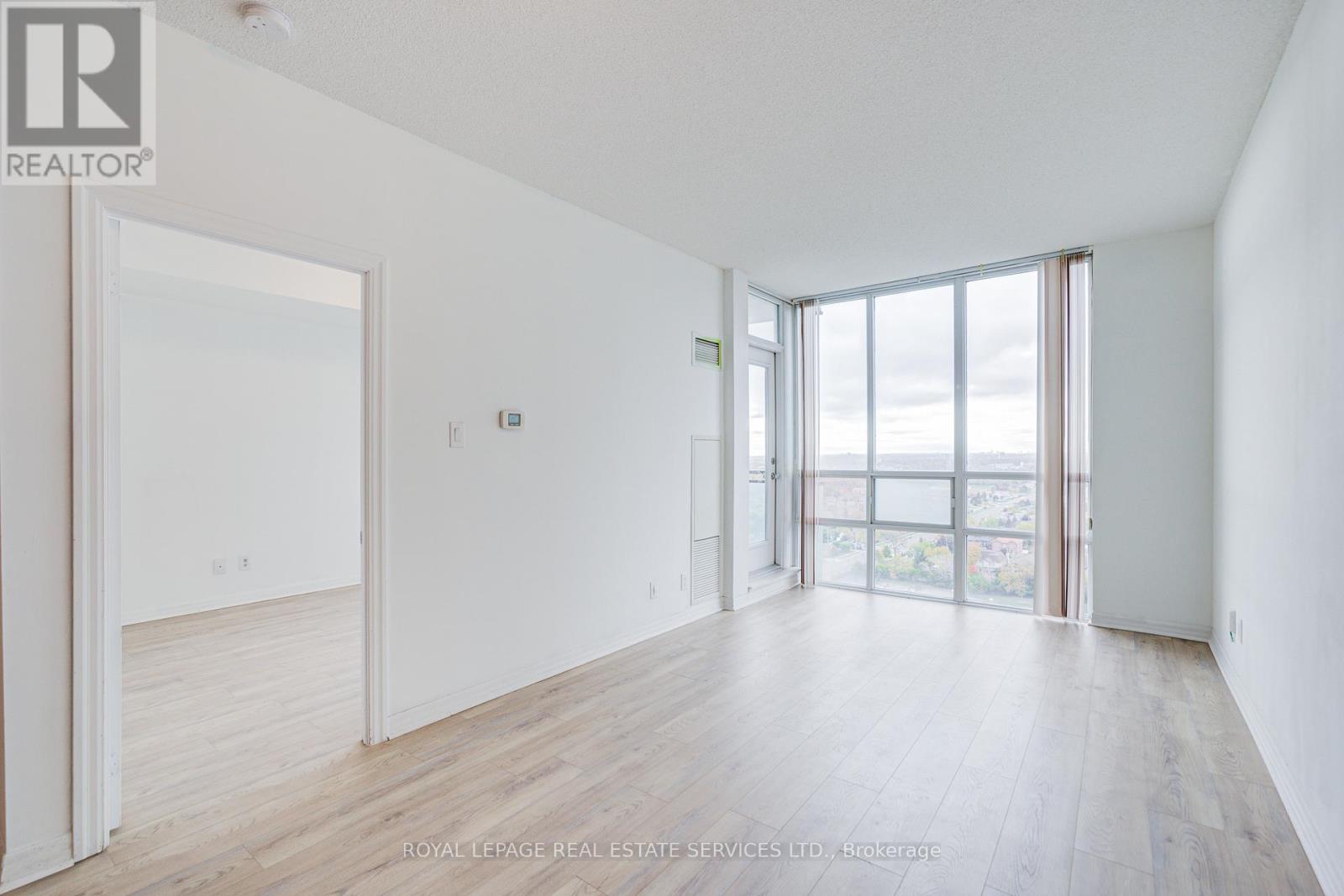 2708 - 3515 Kariya Drive Property Photo 12