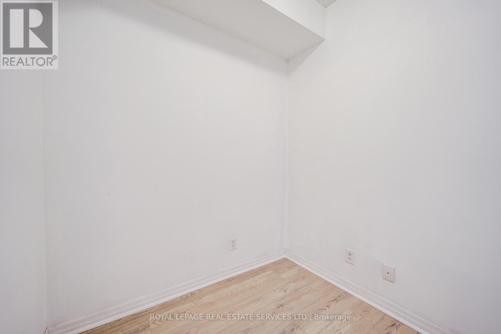 2708 - 3515 Kariya Drive Property Photo 20