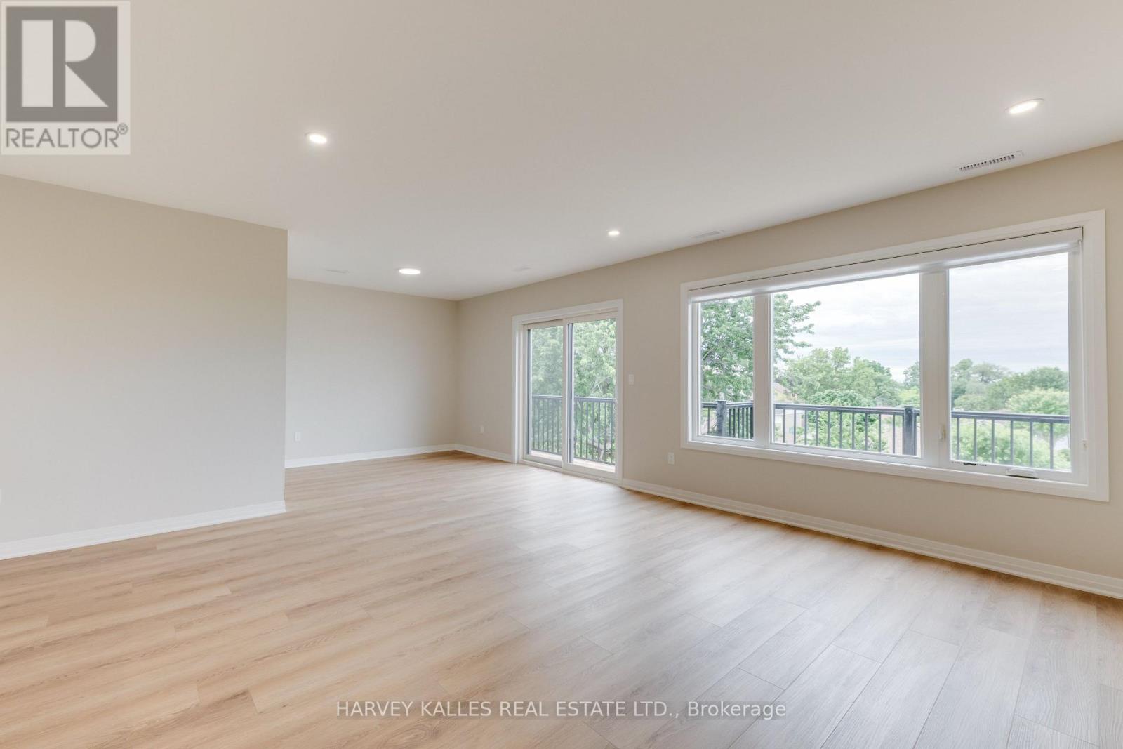 3rd Floor - 165 Spalding Road Property Photo 8
