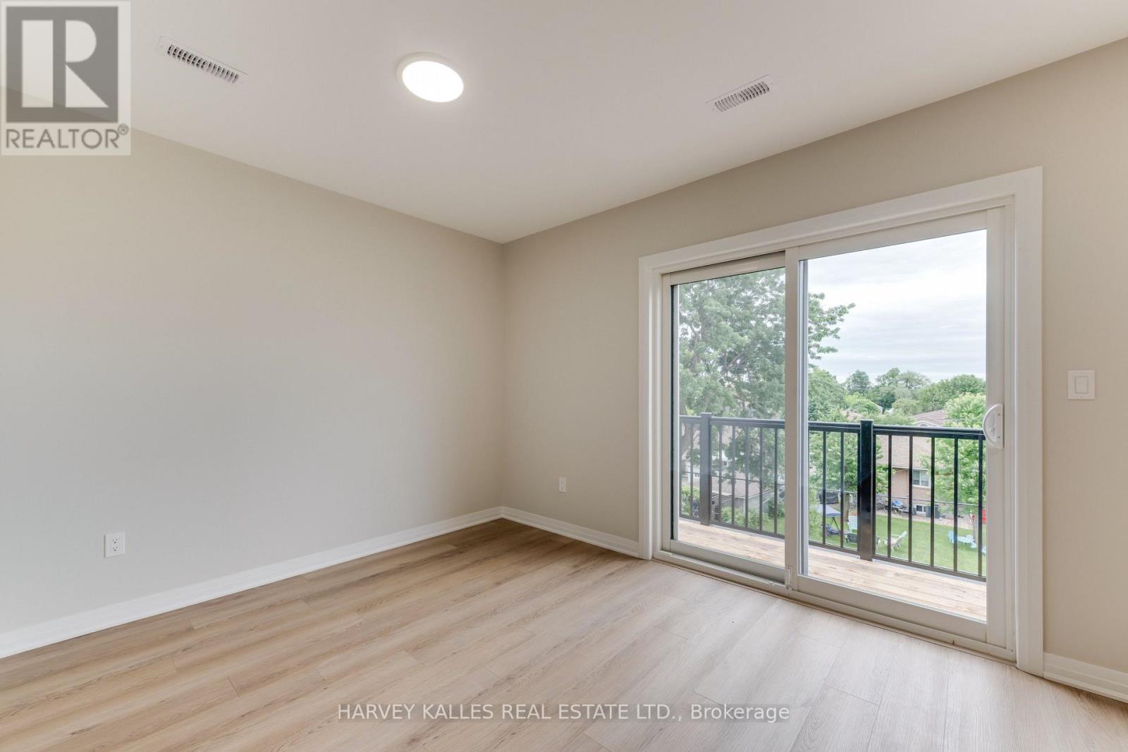 3rd Floor - 165 Spalding Road Property Photo 9