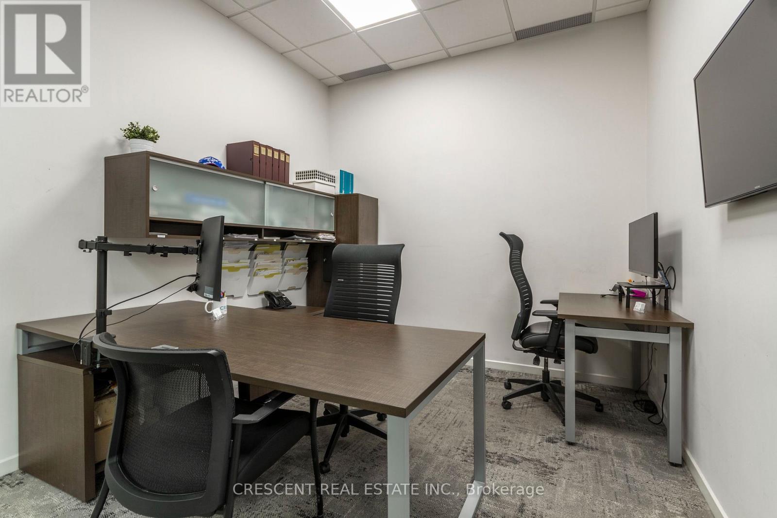 Private Office - 347 Jane Street Property Photo 3
