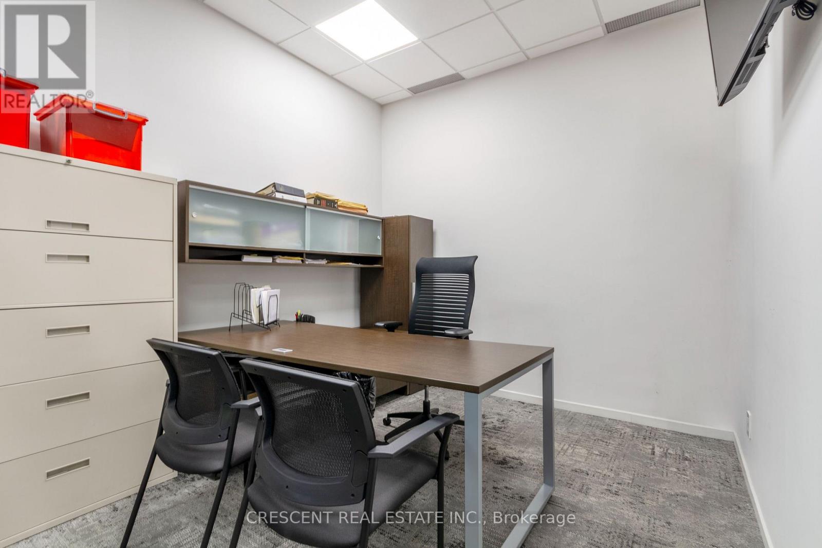Private Office - 347 Jane Street Property Photo 5
