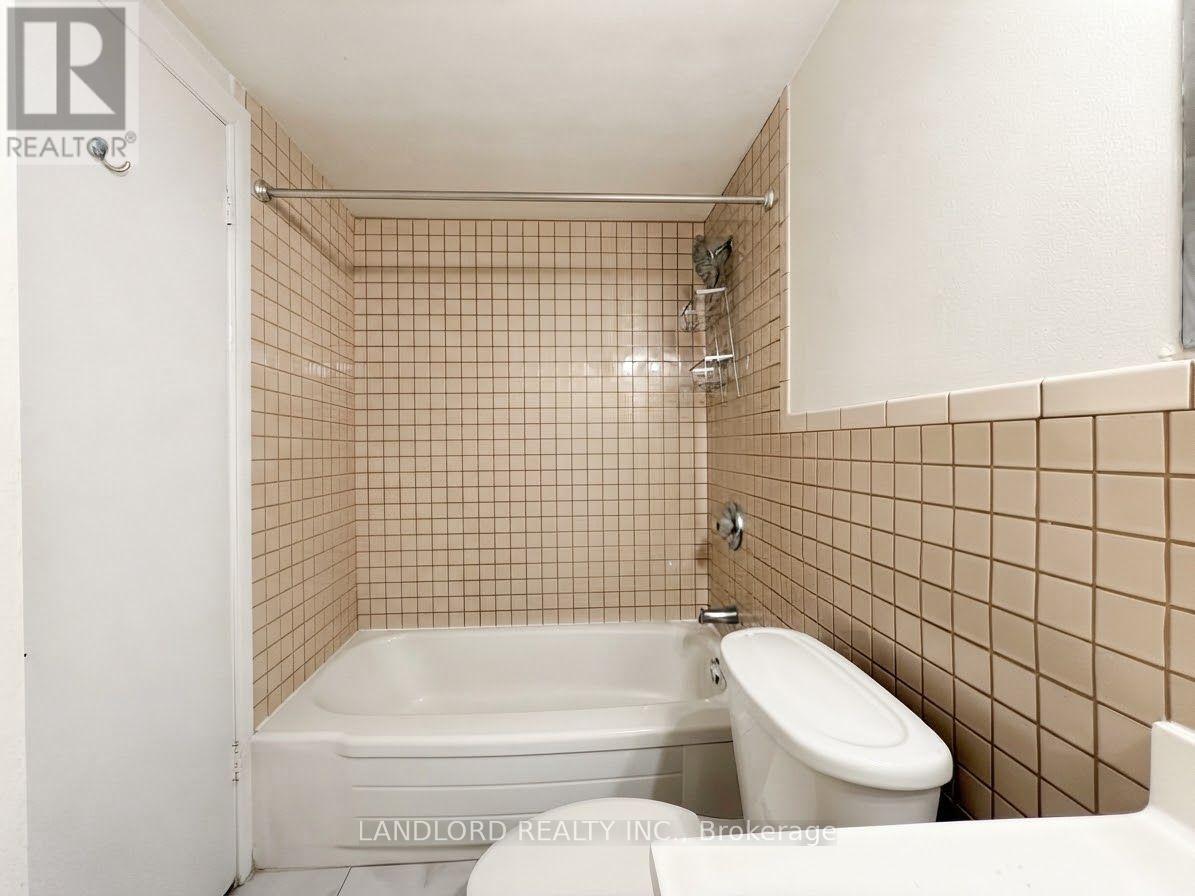 Bsmt - 589 Annette Street Property Photo 19