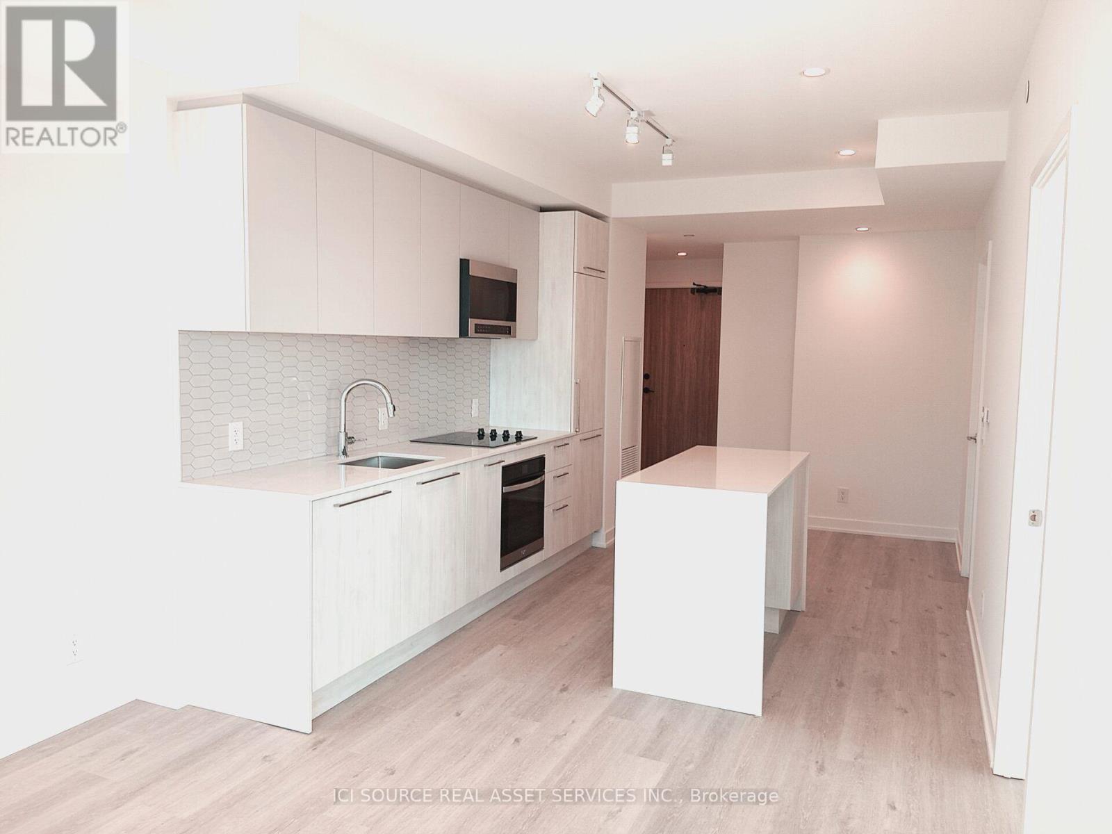 525 - 1381 Lakeshore Road E Property Photo 13