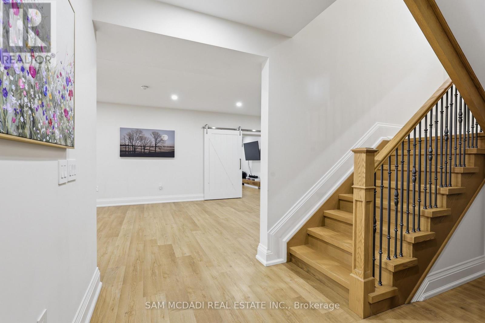 403 Willis Drive Property Photo 30