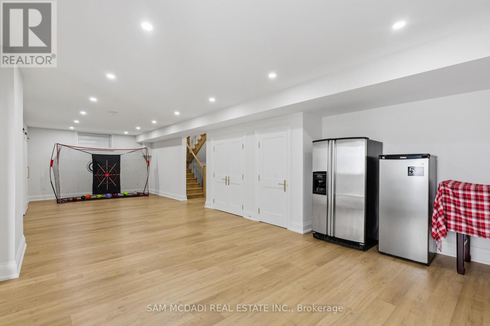 403 Willis Drive Property Photo 37