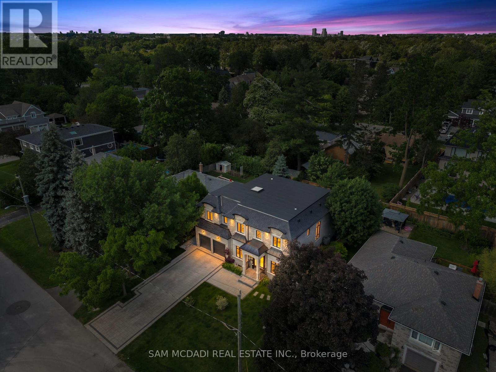 403 Willis Drive Property Photo 48