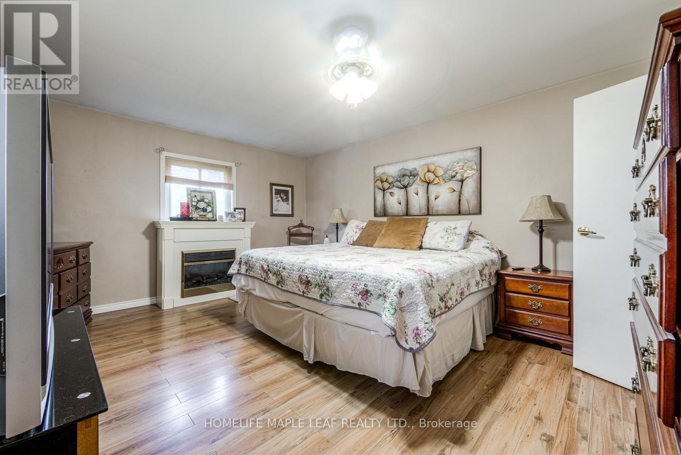 7820 5 Side Road Property Photo 20