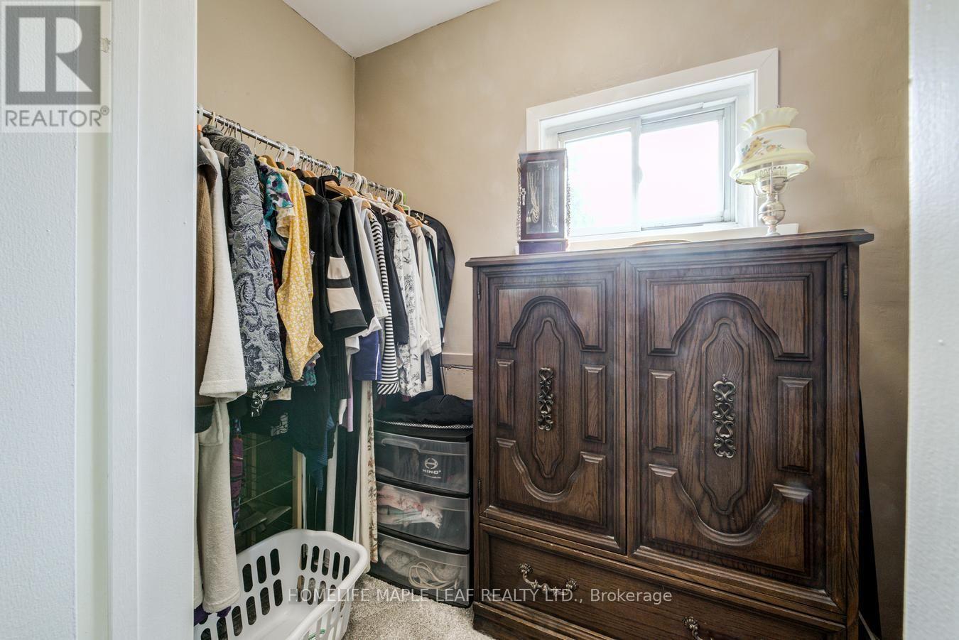 7820 5 Side Road Property Photo 21