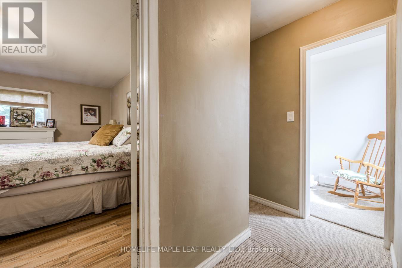 7820 5 Side Road Property Photo 22
