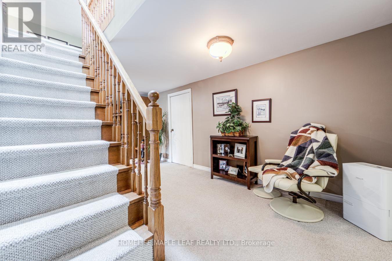 7820 5 Side Road Property Photo 28
