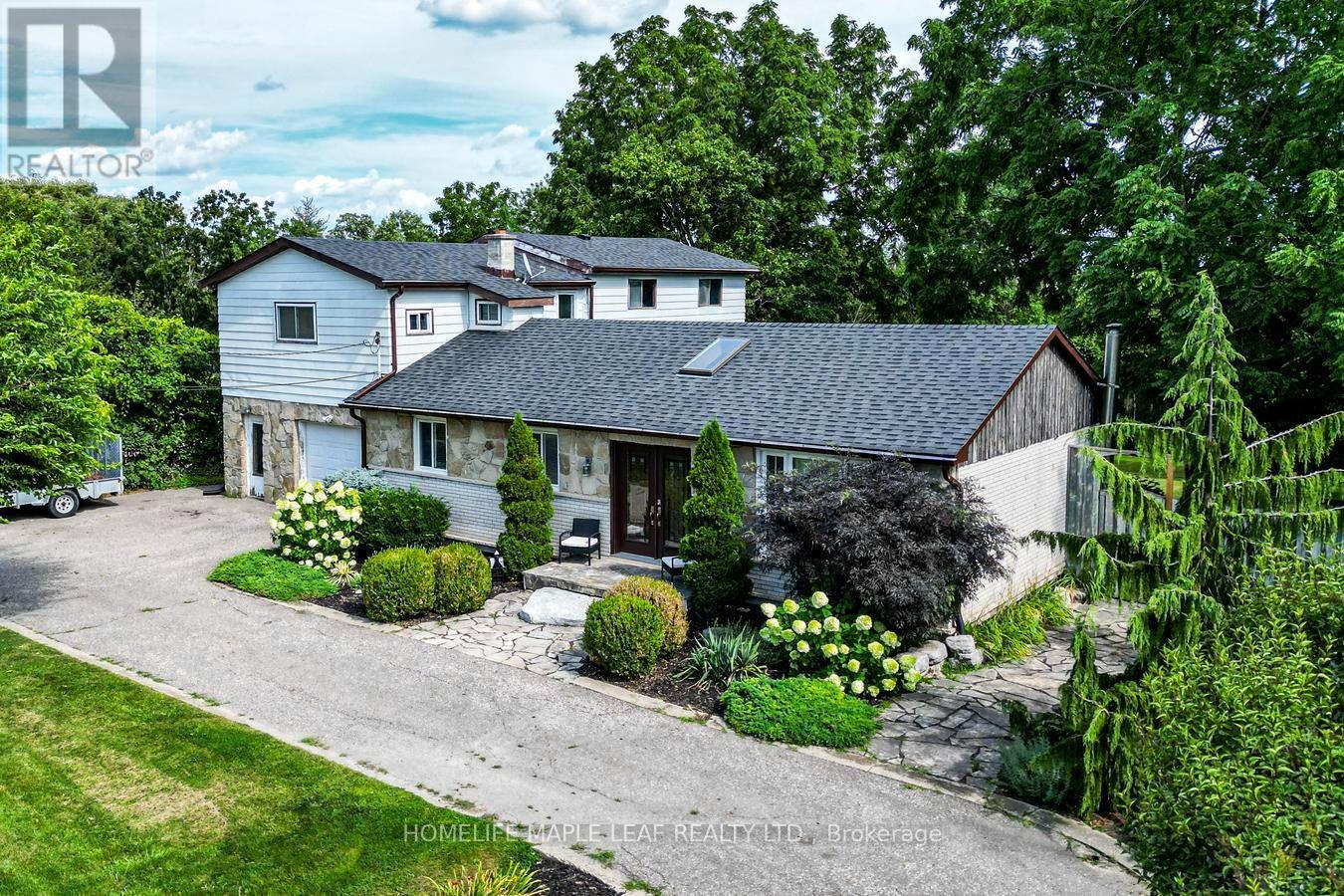 7820 5 Side Road Property Photo 47