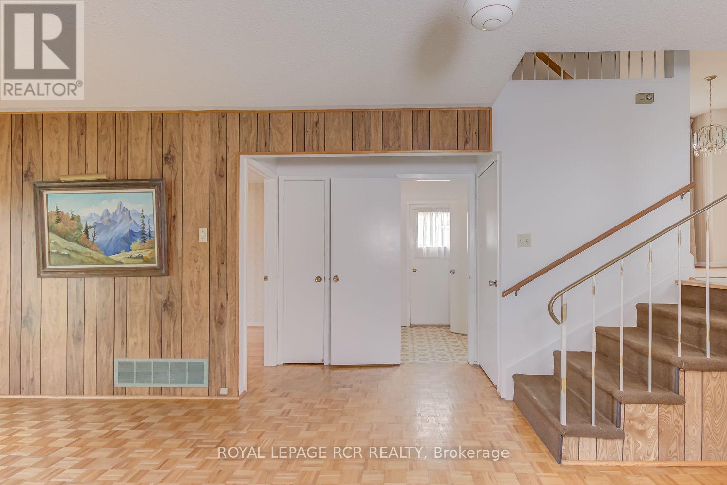 115 Meadowvale Court Property Photo 18