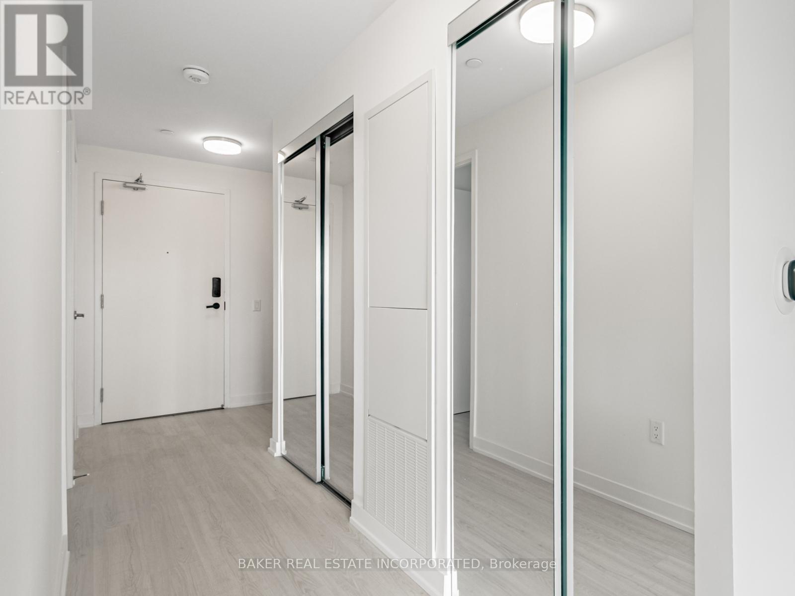 213 - 3883 Quartz Road Property Photo 4