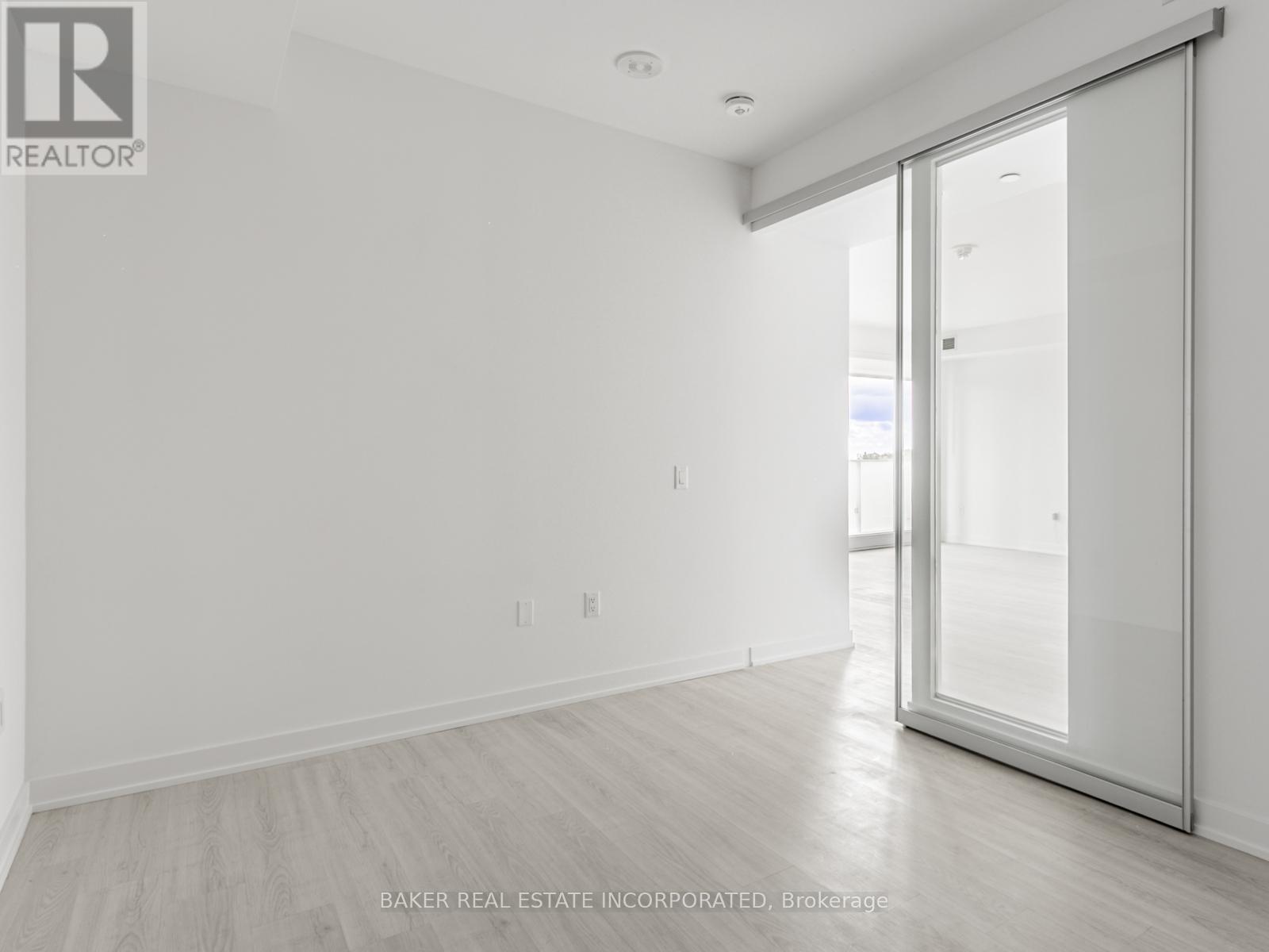 213 - 3883 Quartz Road Property Photo 19