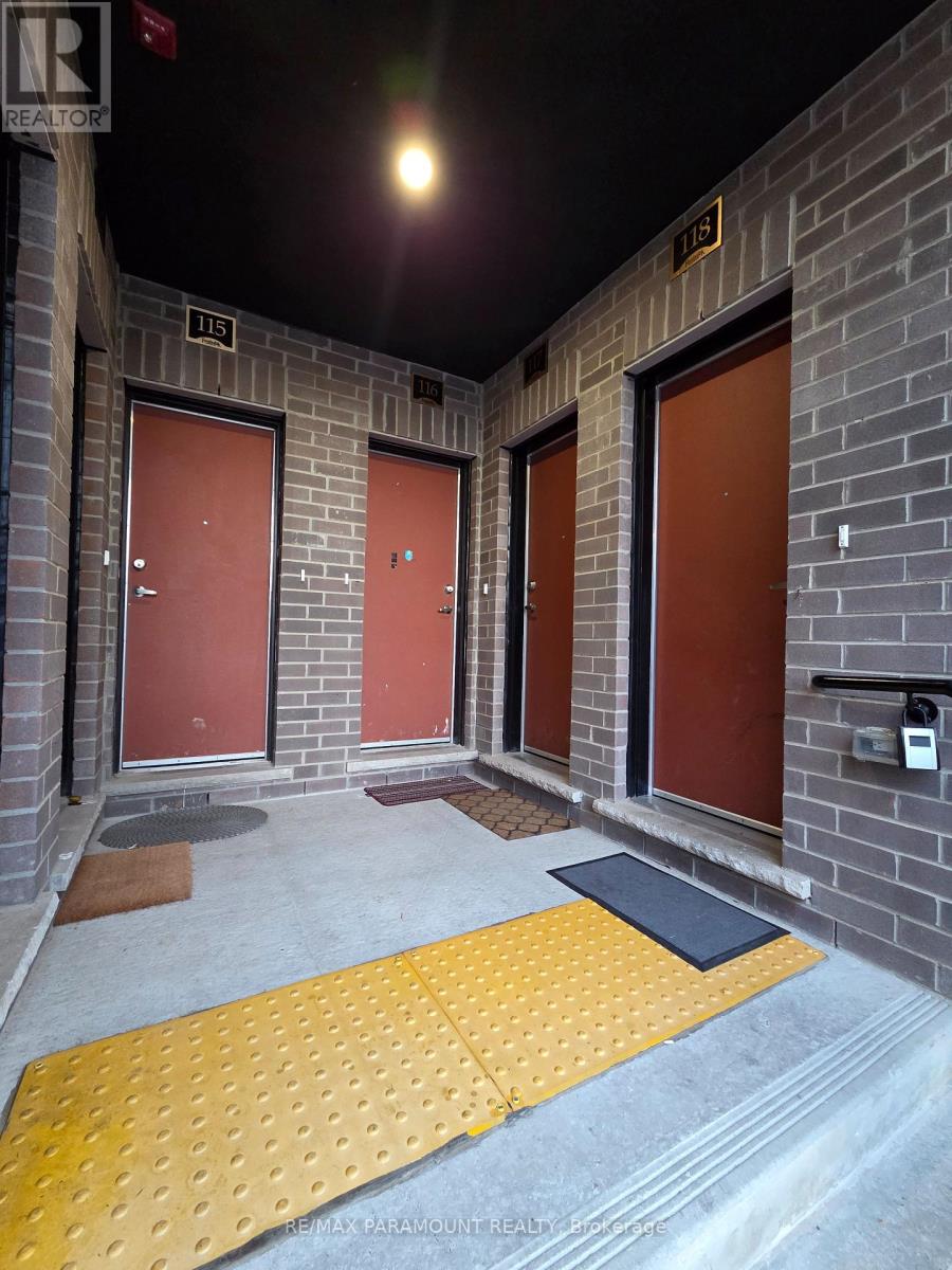117 - 1581 Rose Way Property Photo 3