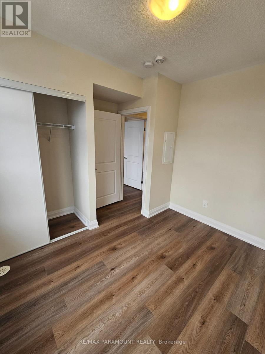 117 - 1581 Rose Way Property Photo 20