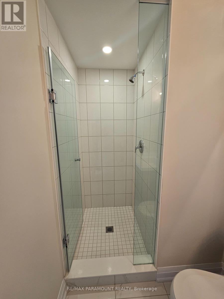 117 - 1581 Rose Way Property Photo 24