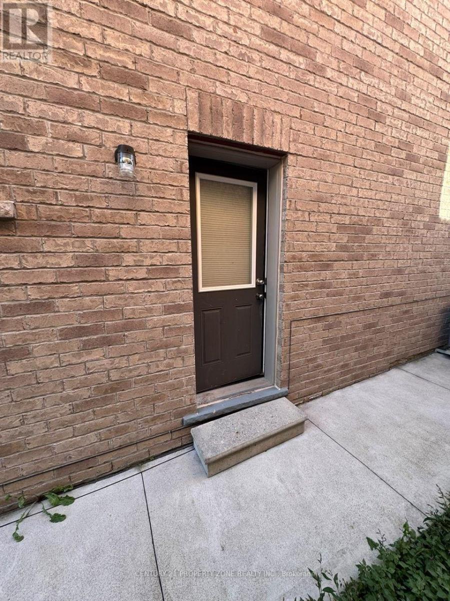 84 SPEEDWELL STREET Property Photo 1