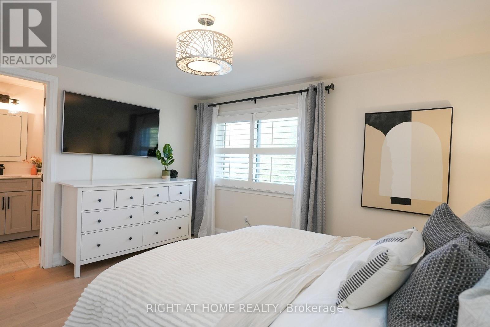 2038 Chrisdon Road Property Photo 27