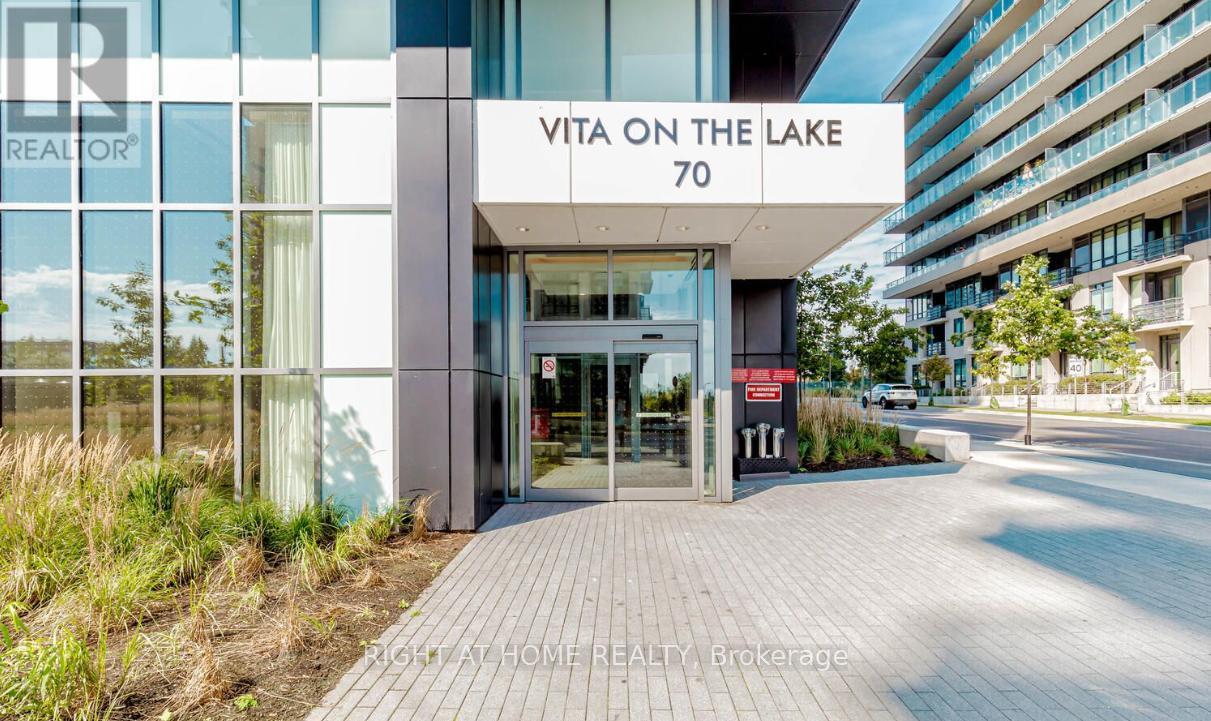 413 - 70 Annie Craig Drive W Property Photo 2