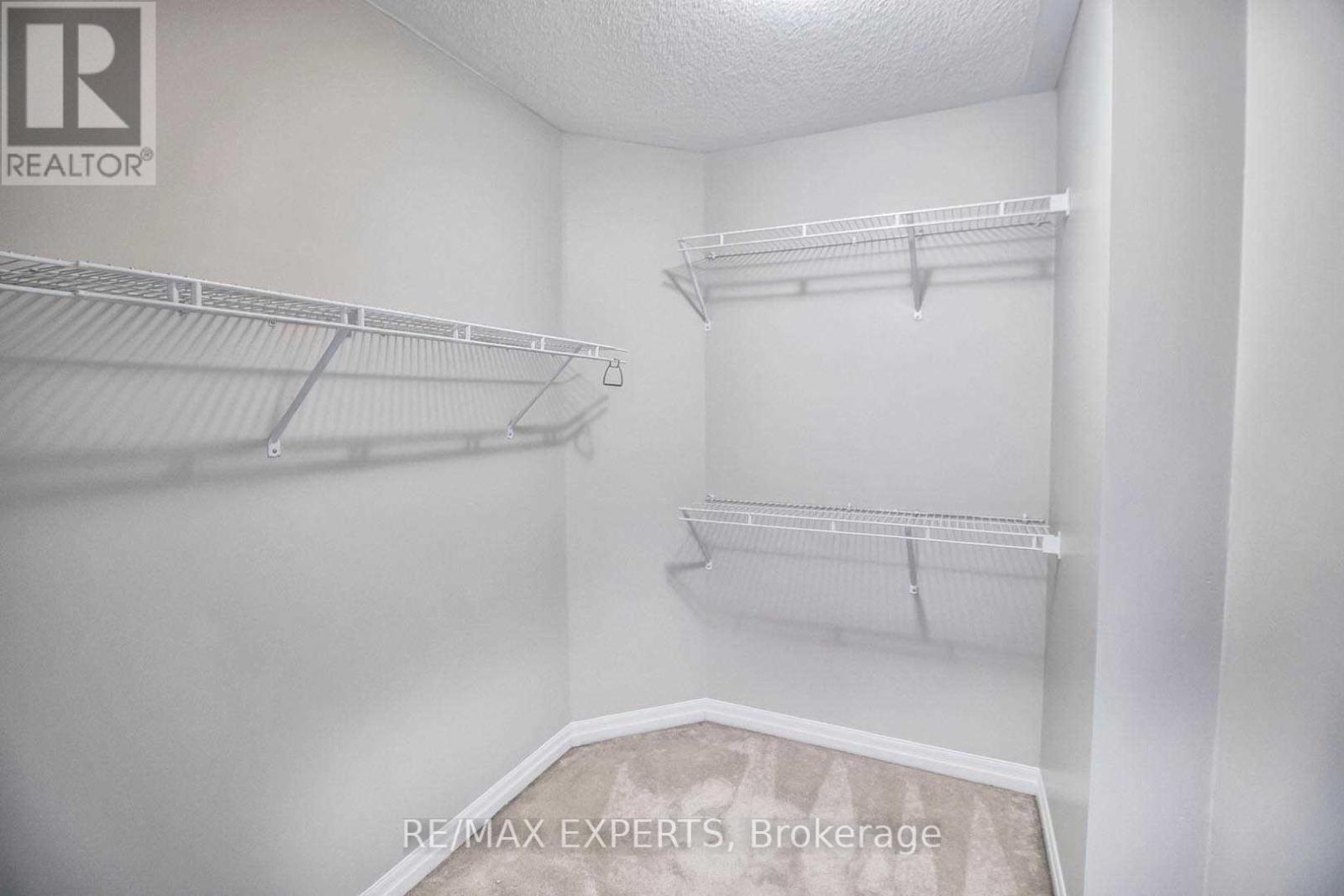 Upper - 15 Giltspur Road Property Photo 14