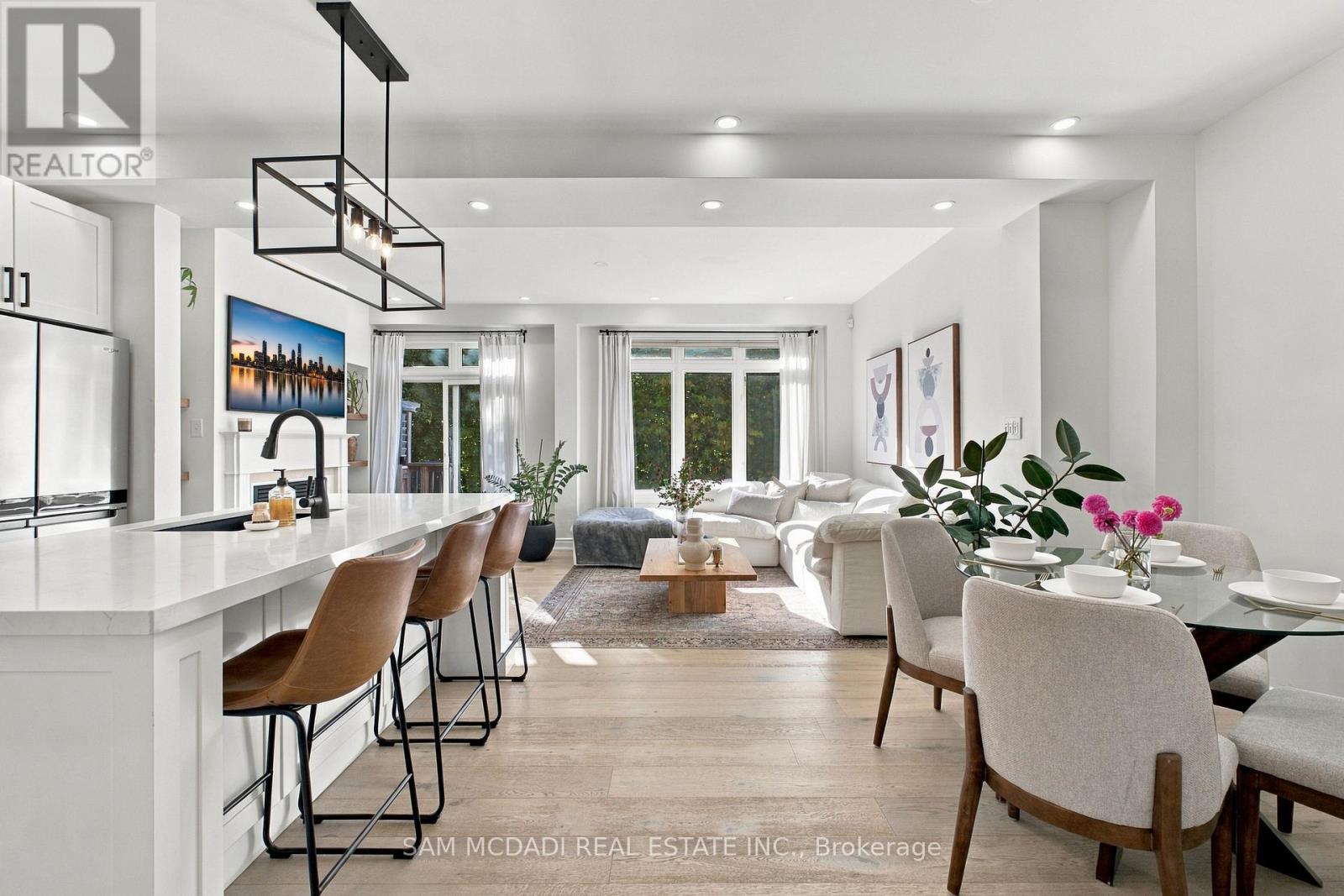 25 Premium Way Property Photo 6