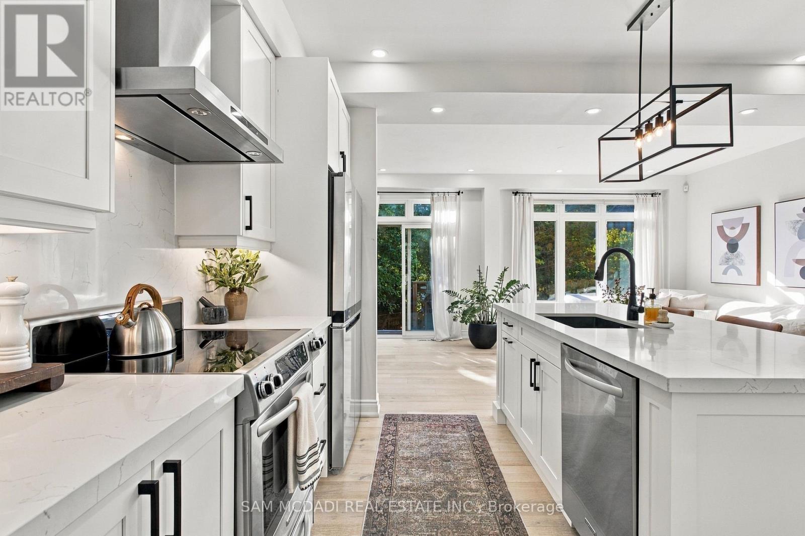 25 Premium Way Property Photo 8