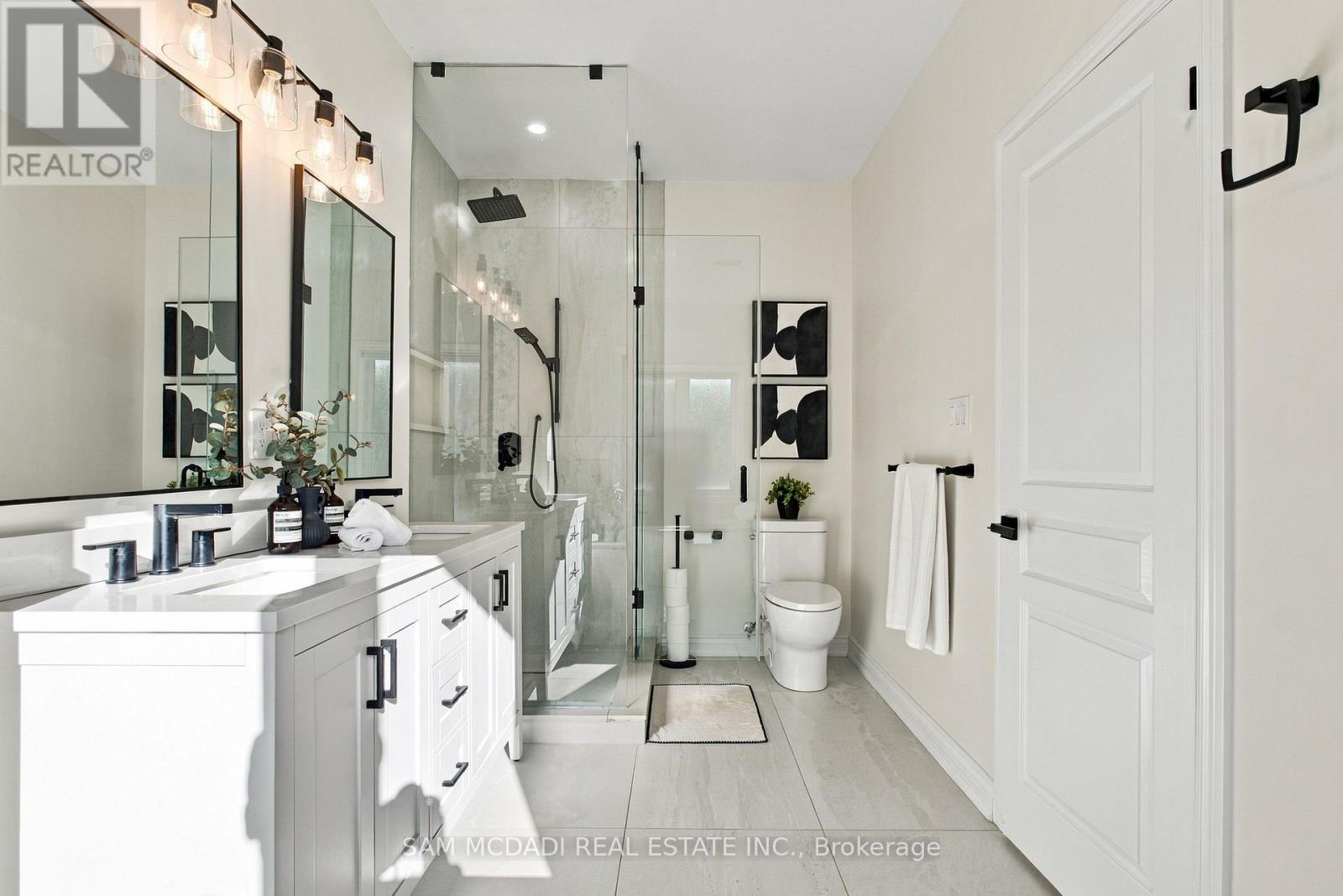 25 Premium Way Property Photo 31