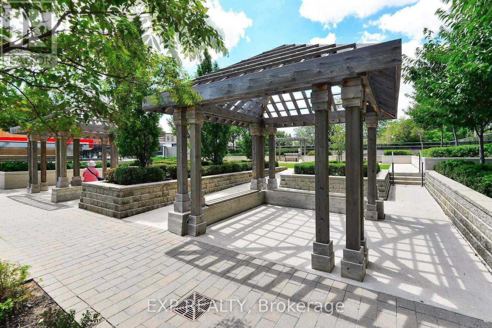1030 - 60 Heintzman Street Property Photo 30