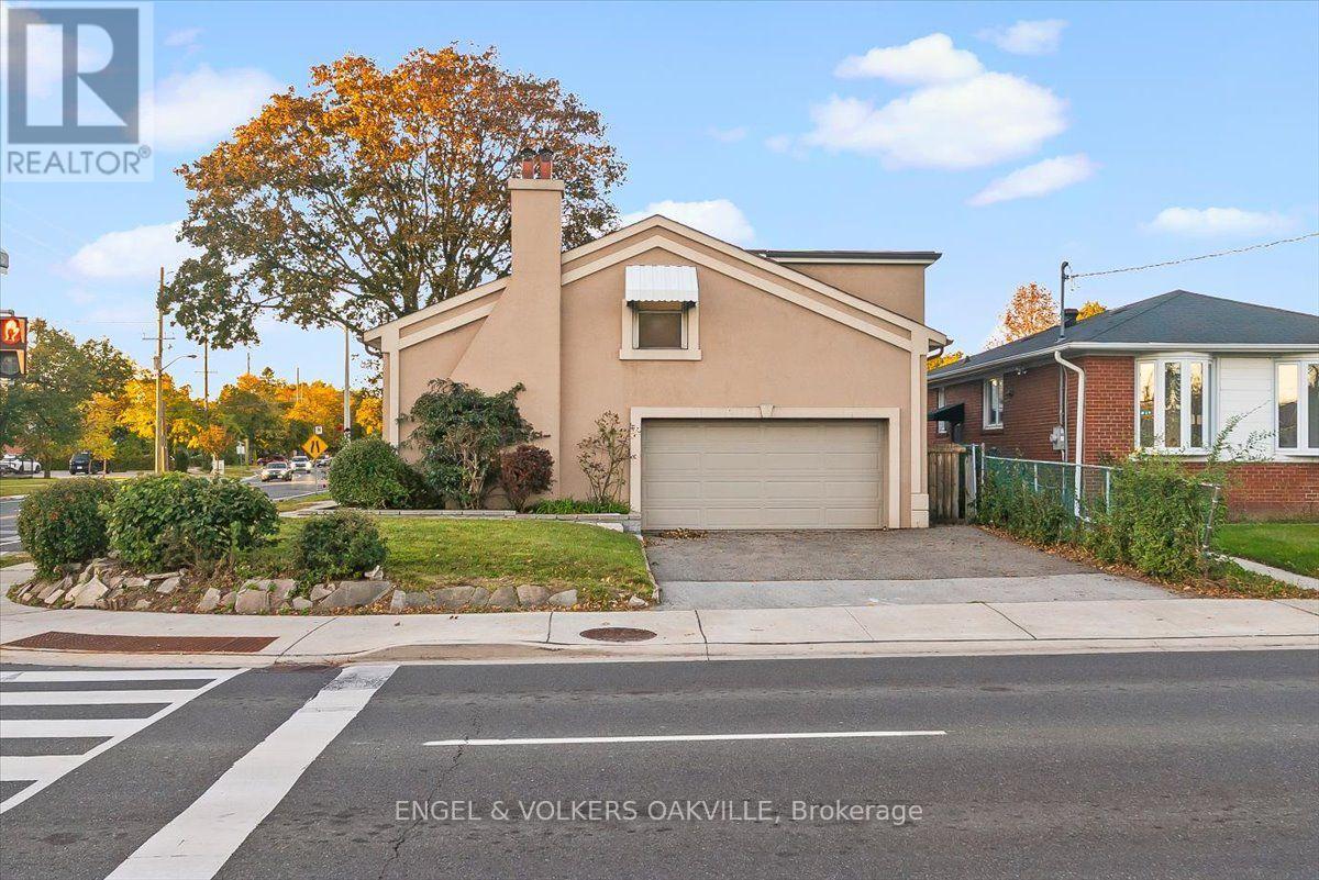 351 Renforth Drive Property Photo 2