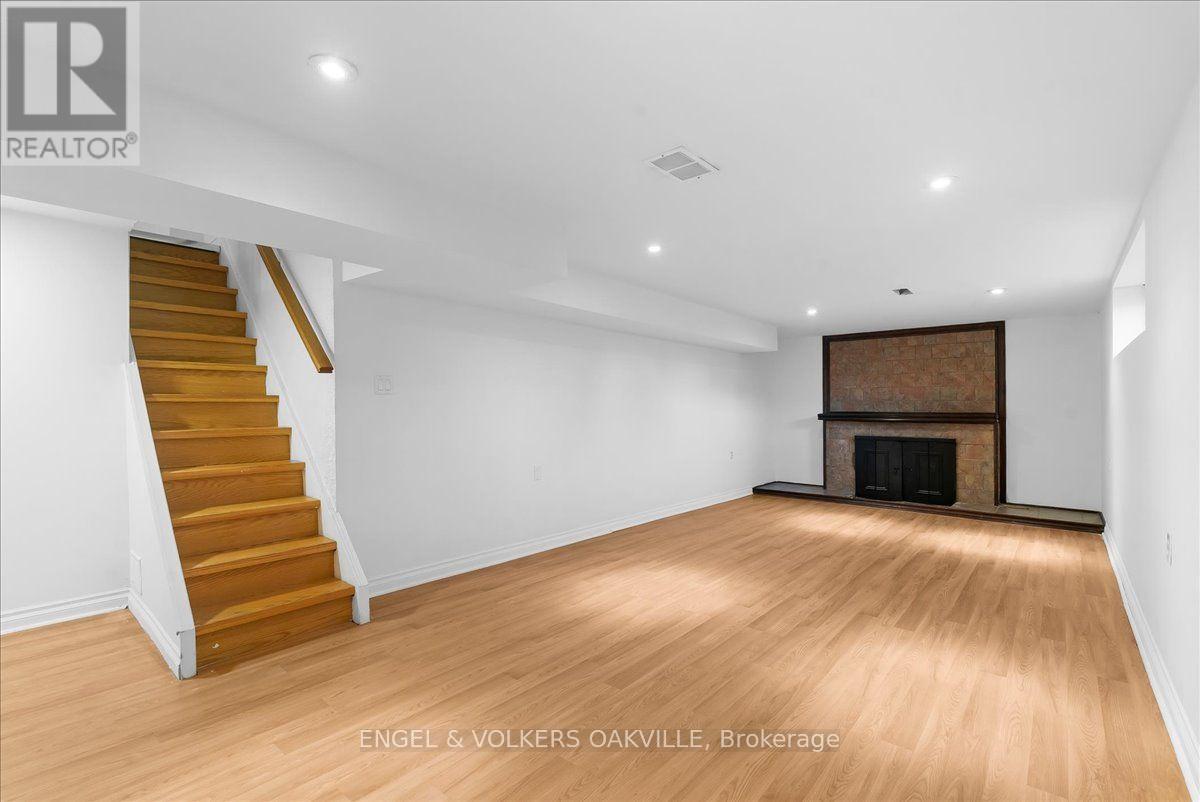 351 Renforth Drive Property Photo 27