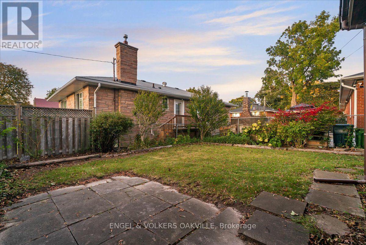 351 Renforth Drive Property Photo 37