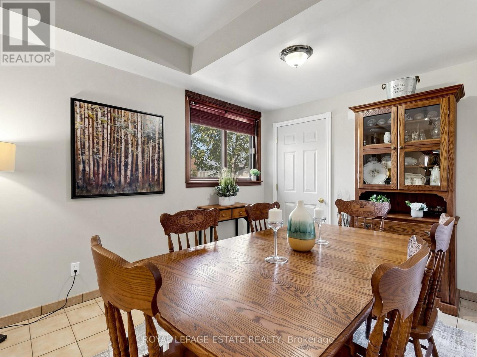 38 Burbank Crescent Property Photo 18
