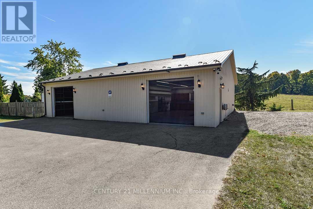 18350 Duffys Lane Property Photo 7