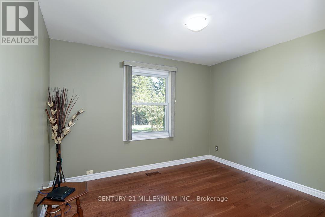 18350 Duffys Lane Property Photo 33