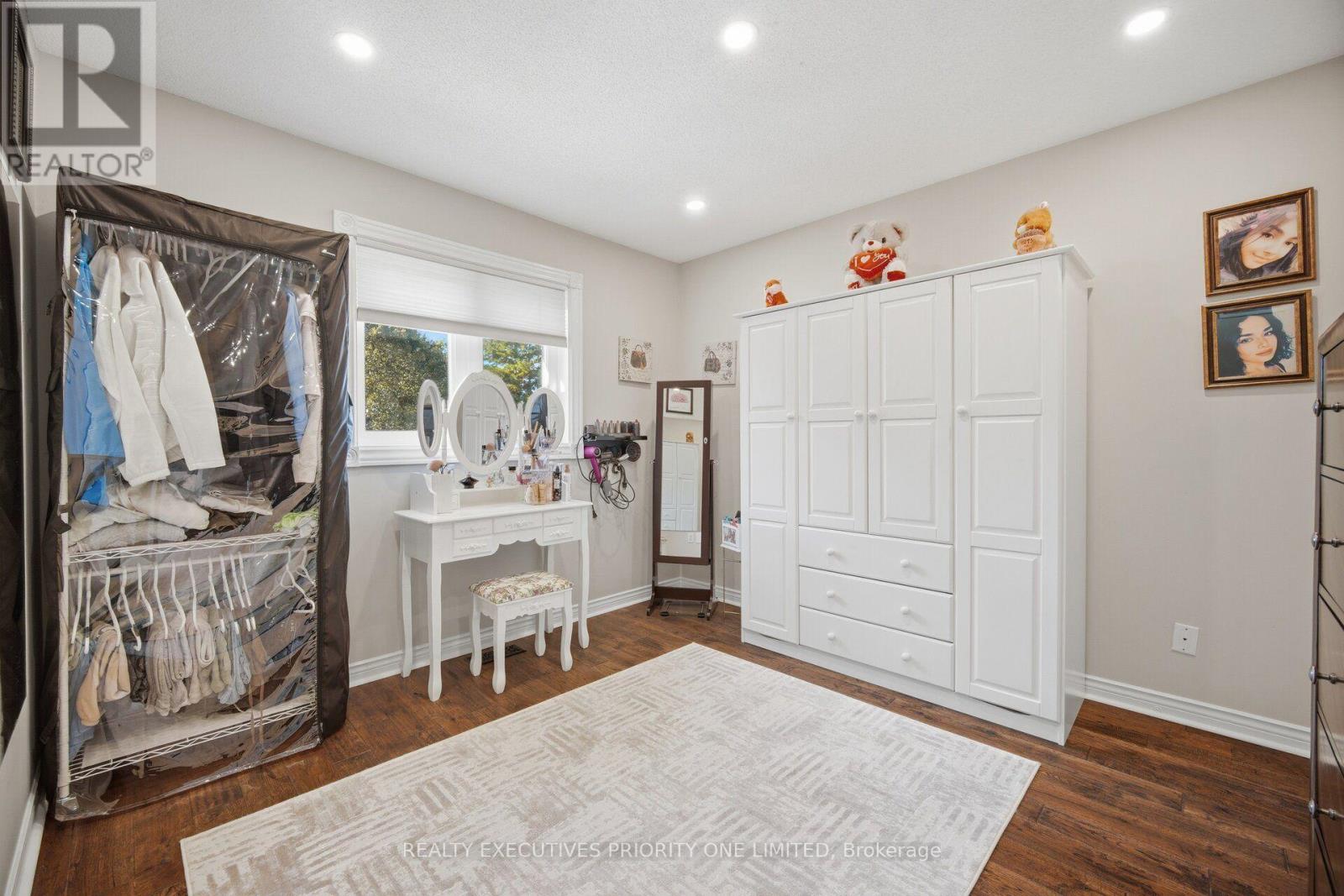 8 Waterbury Street Property Photo 19