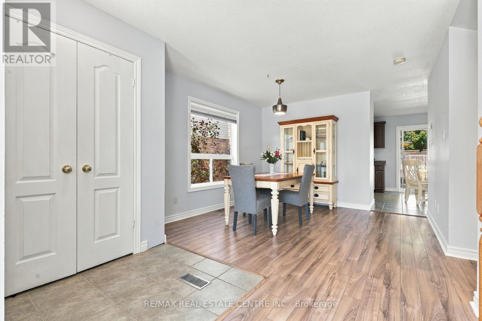 34 Mcmaster Road Property Photo 10