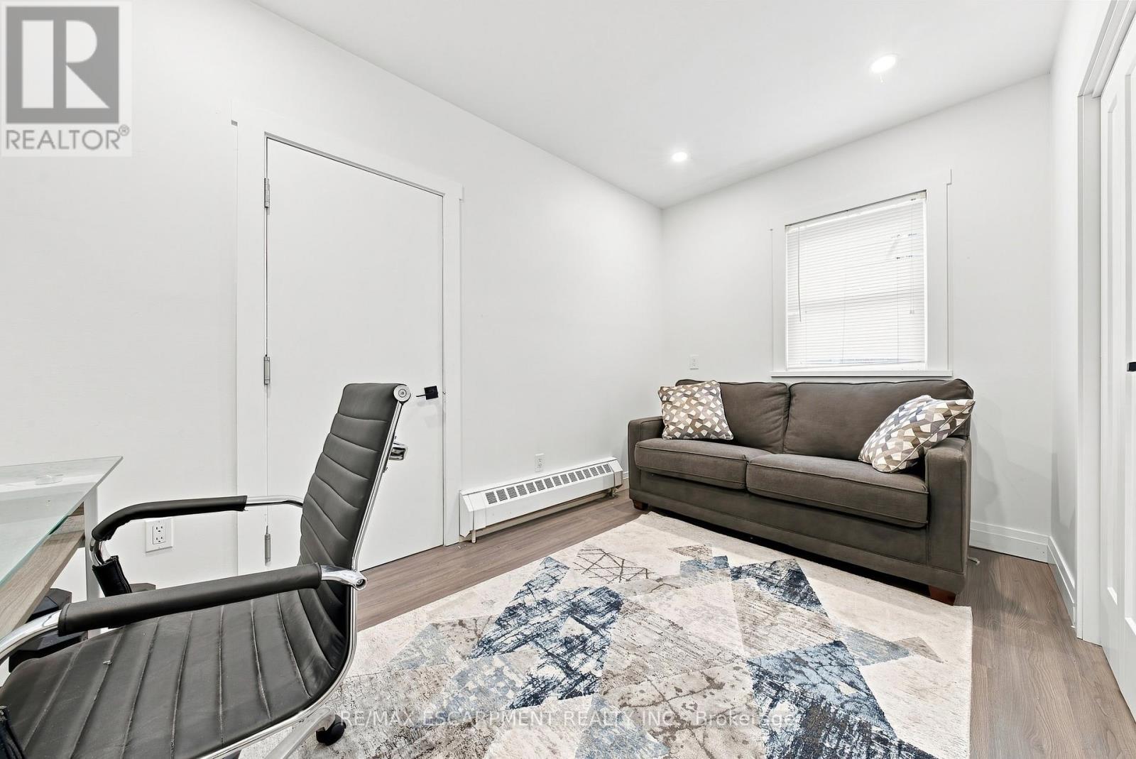 2177 Lakeshore Road Property Photo 14