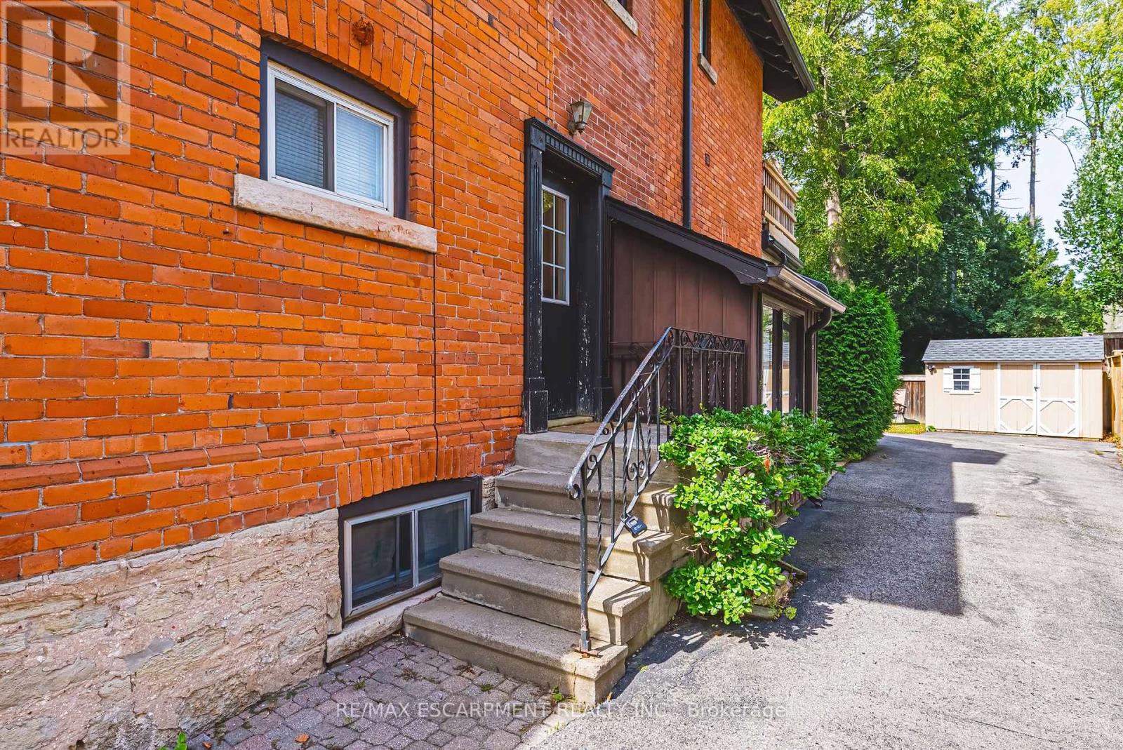 2177 Lakeshore Road Property Photo 41