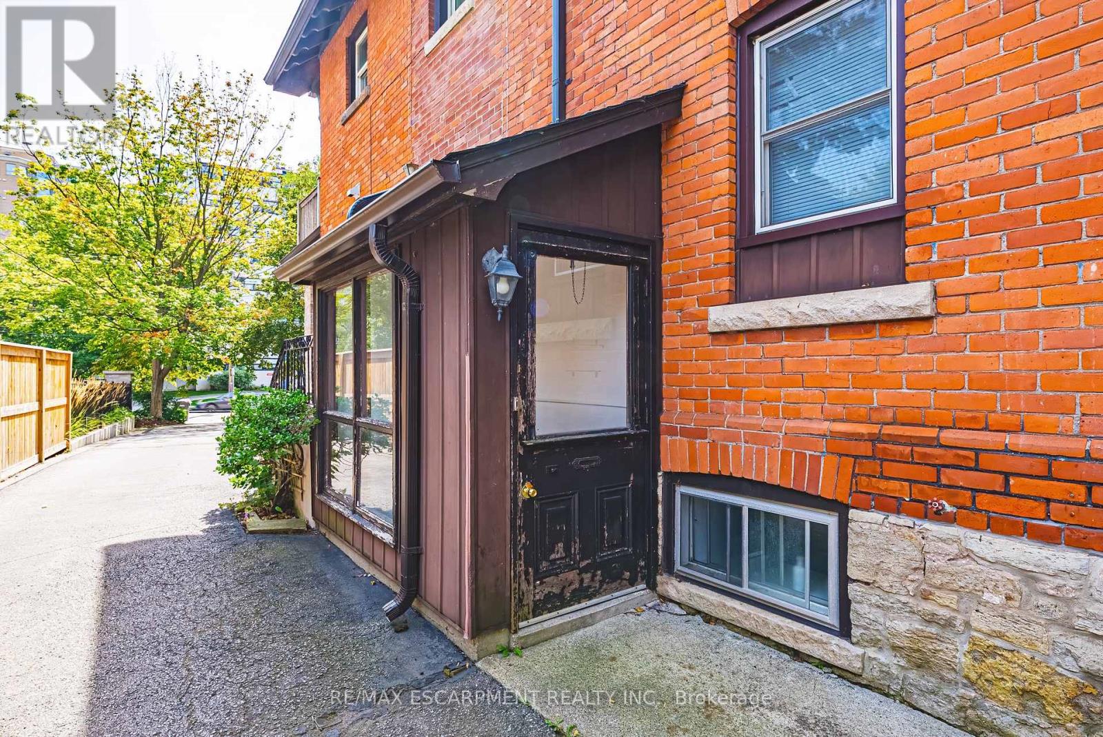 2177 Lakeshore Road Property Photo 42