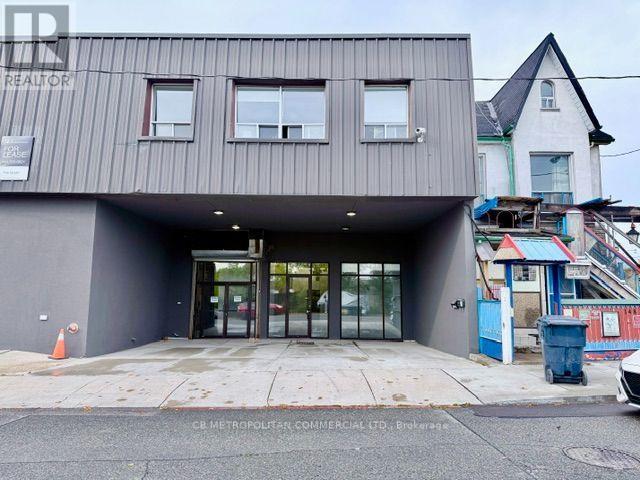 100a - 88-142 Cawthra Avenue Property Photo 8