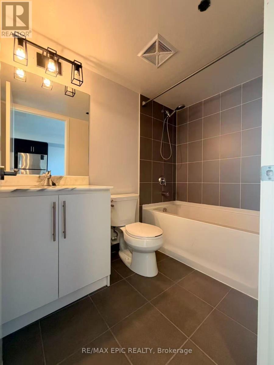 1203 - 830 Lawrence Avenue W Property Photo 17